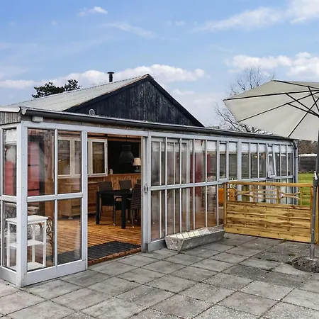 Erblin - 250m From The Sea By Interhome *
